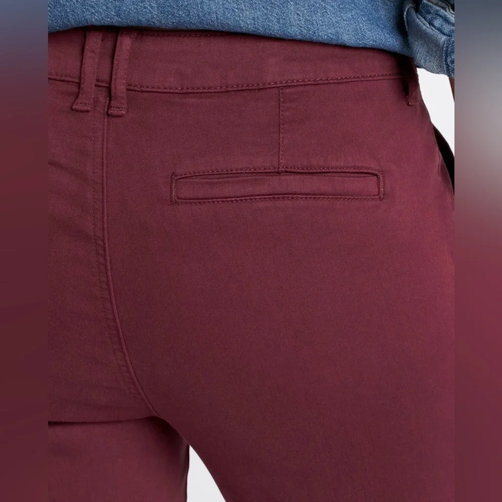 NWT Cosmic Blue Love Petite Women’s Callie Cuffed Skinny Pant 8P - Picture 4 of 5